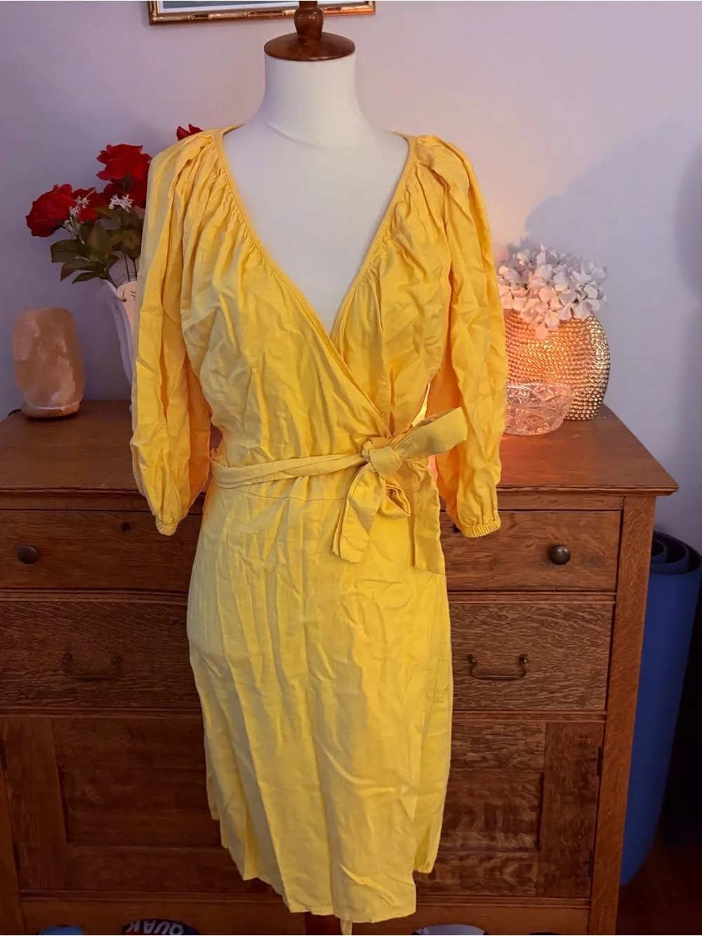Banana republic  Yellow Wrap Midi Dress with Tie Waist size small